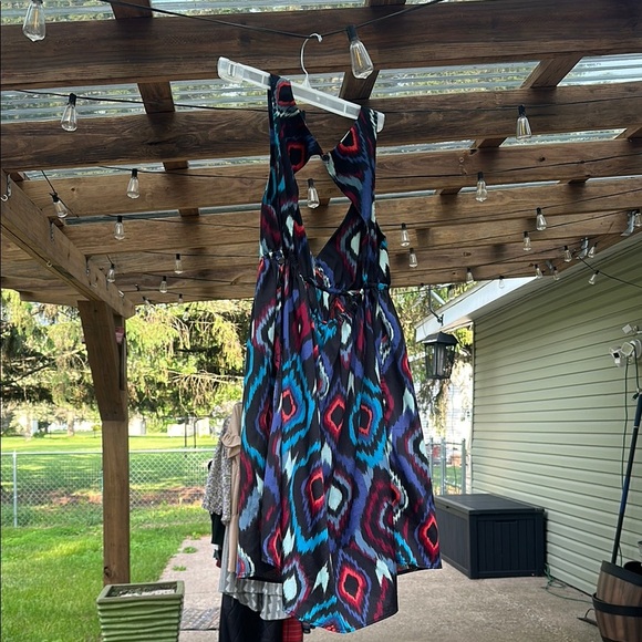 Roxy Medium Sun Dress Mini w/Back Cutouts Colorful Tribal or Geometric Print - Picture 7 of 14